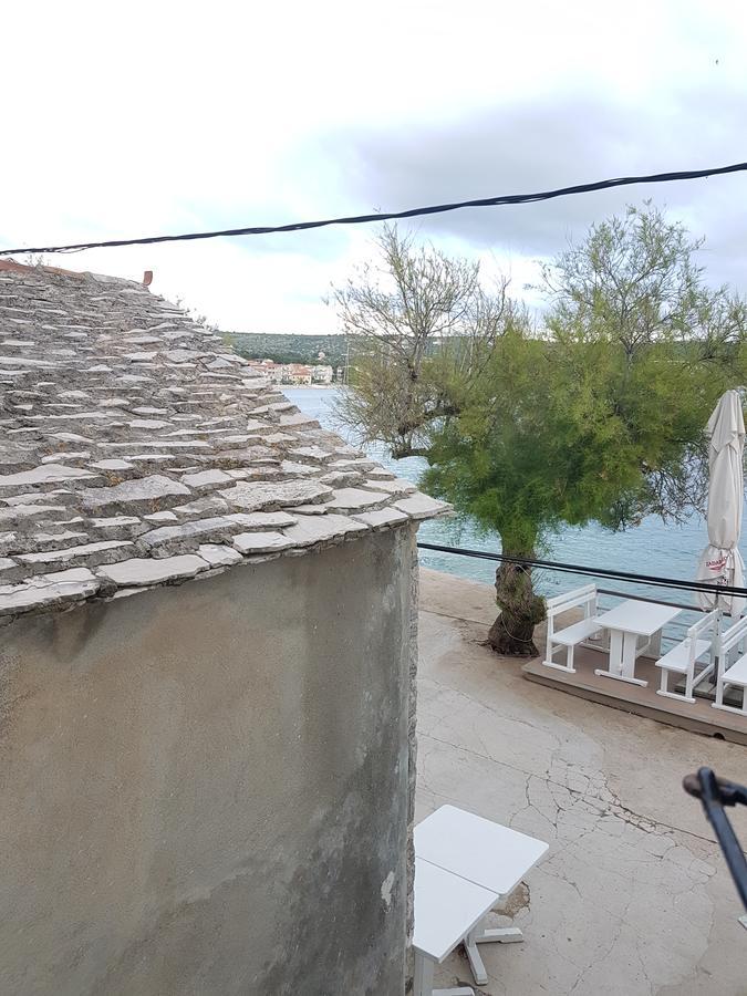 Apartmani Toni Poce Primošten Екстериор снимка