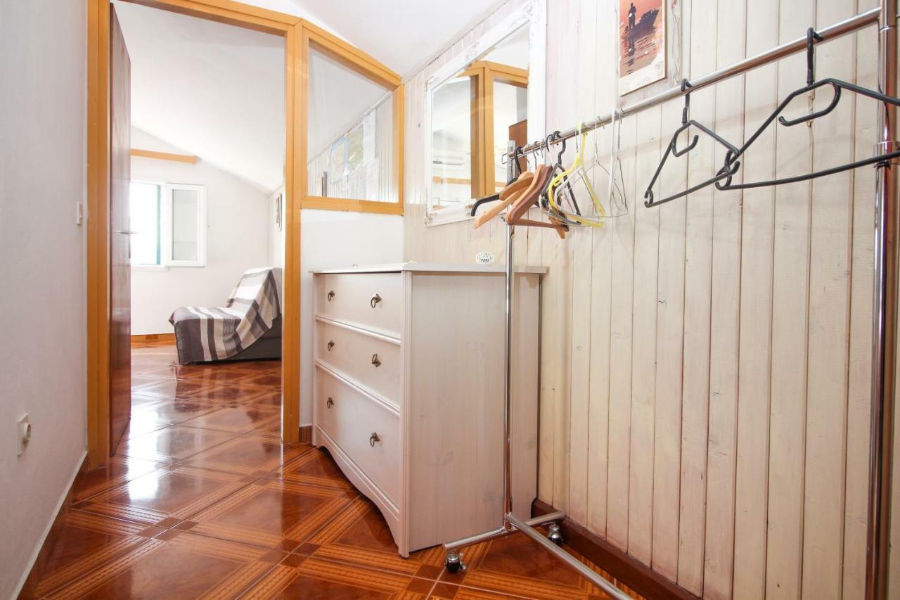 Apartmani Toni Poce Primošten Екстериор снимка